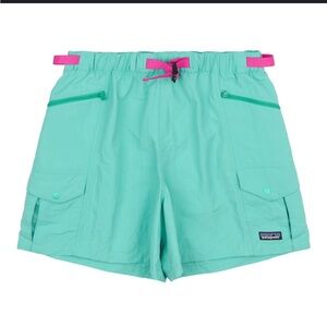 Patagonia Women's Outdoor Everyday Shorts teal green small hiking baggie pink